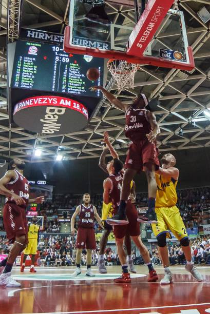 转佩古拉 转佩古拉