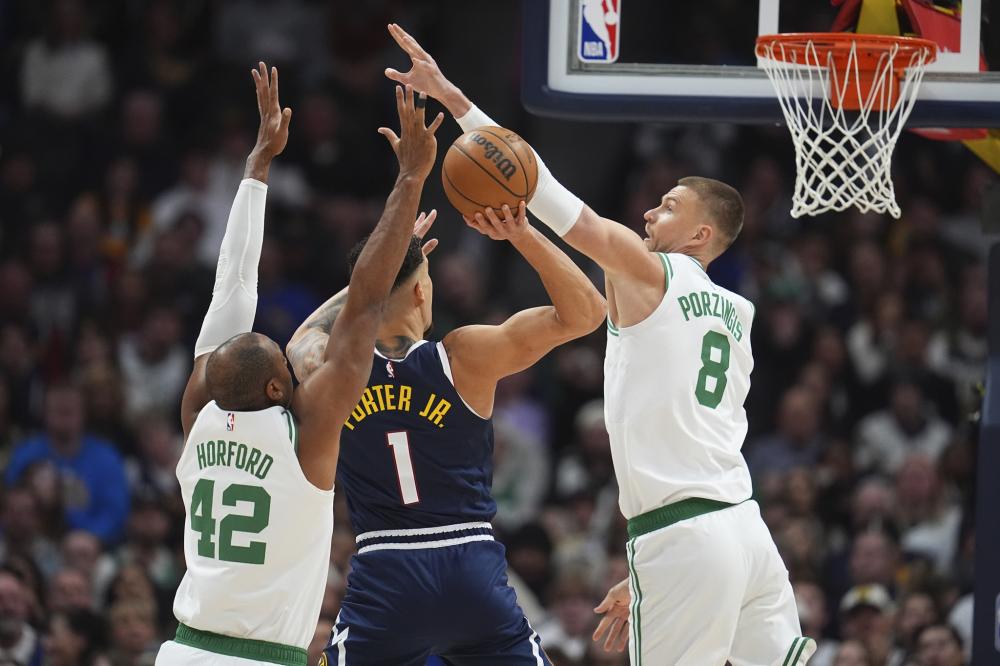 曼联渴望重 曼联渴望重