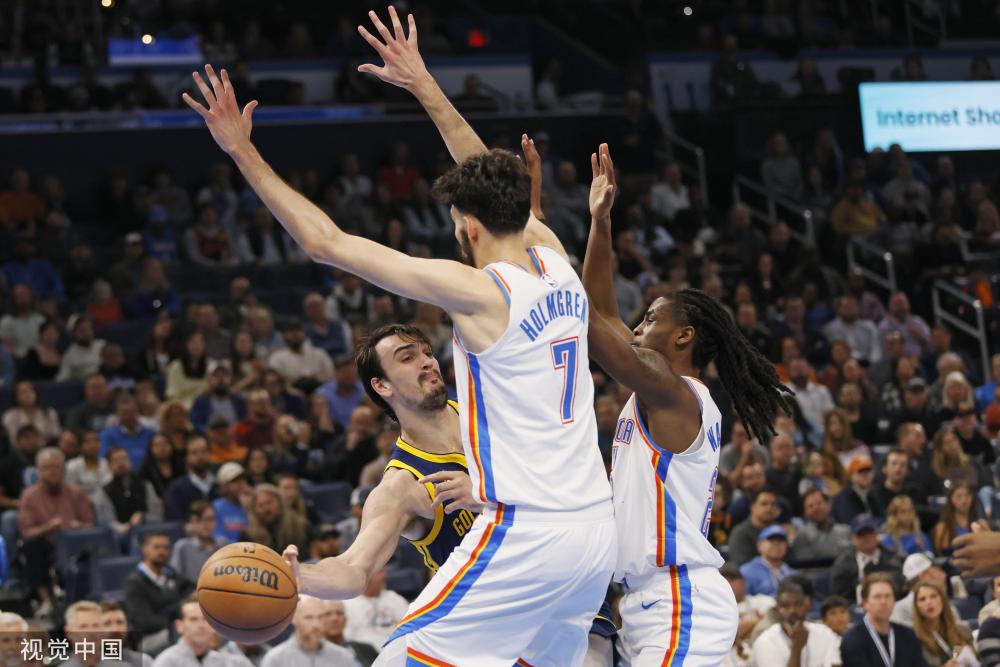 拥有着雄厚 拥有着雄厚